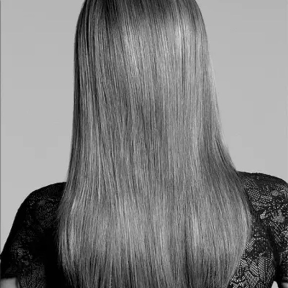 LUXHAIR High Fashion Wig Tabatha Coffey Sleek & Straight Lt. Golden Brown #1259 - Picture 3 of 12